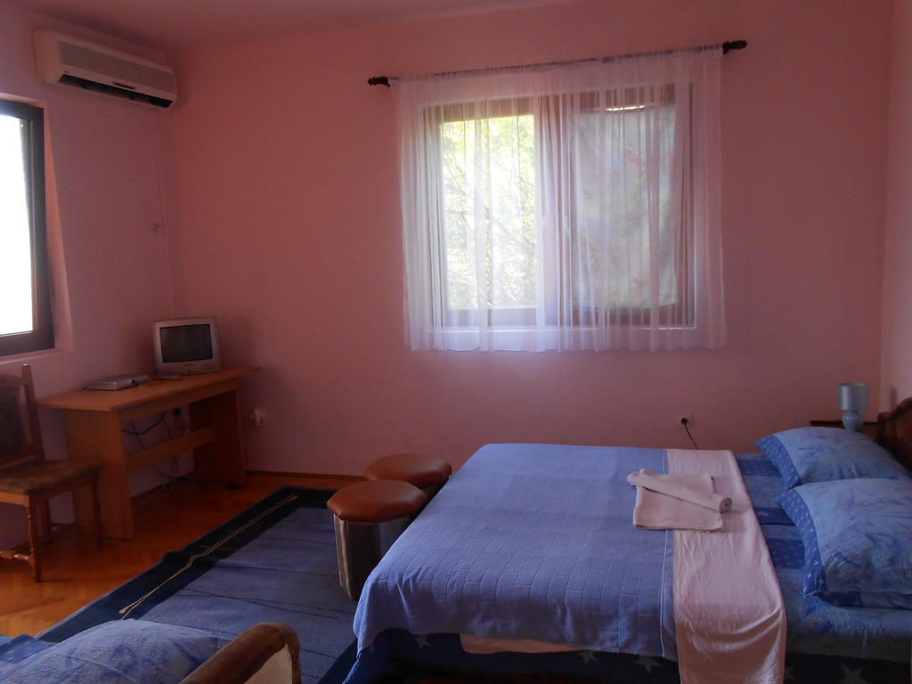 Apartments & Hostel Zdrava Hrana Mostar Habitación foto
