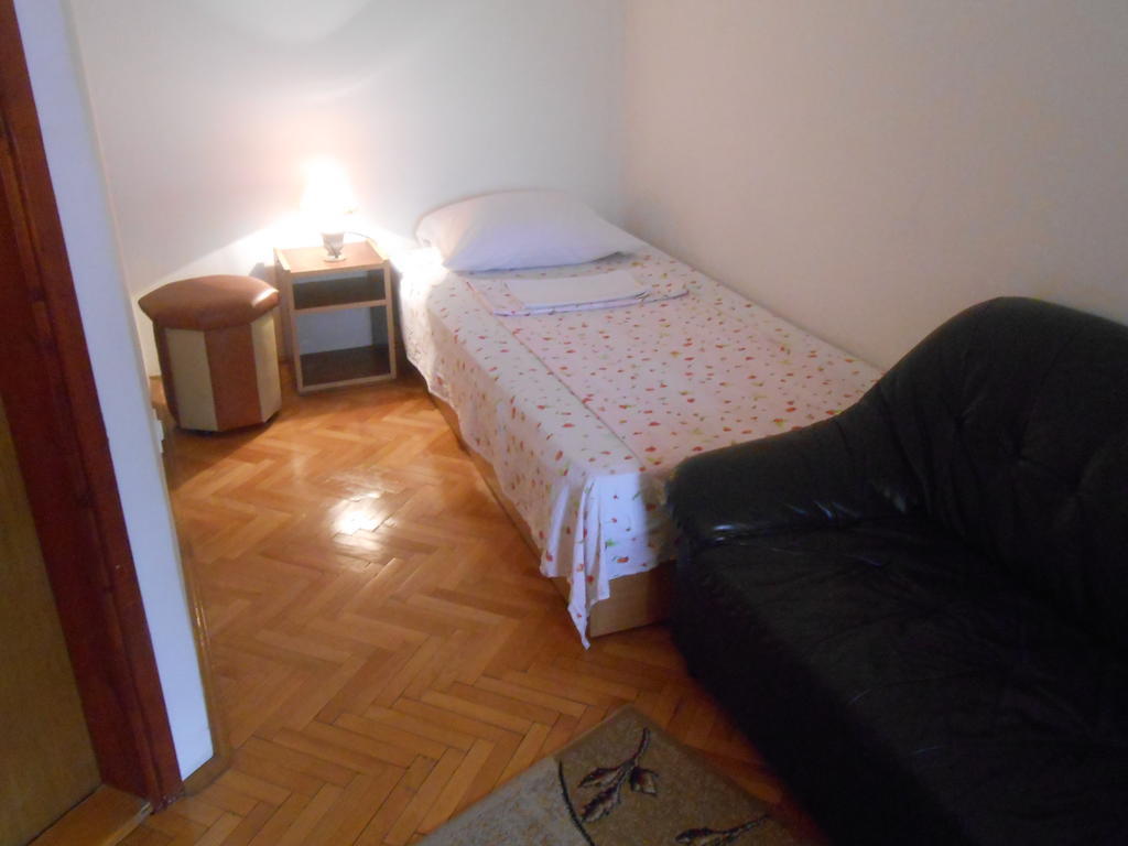 Apartments & Hostel Zdrava Hrana Mostar Habitación foto